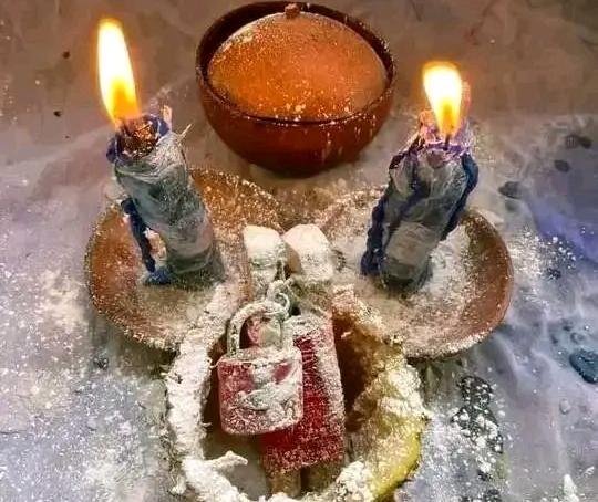 RITUEL D’AMOUR ( LESBIENNES )